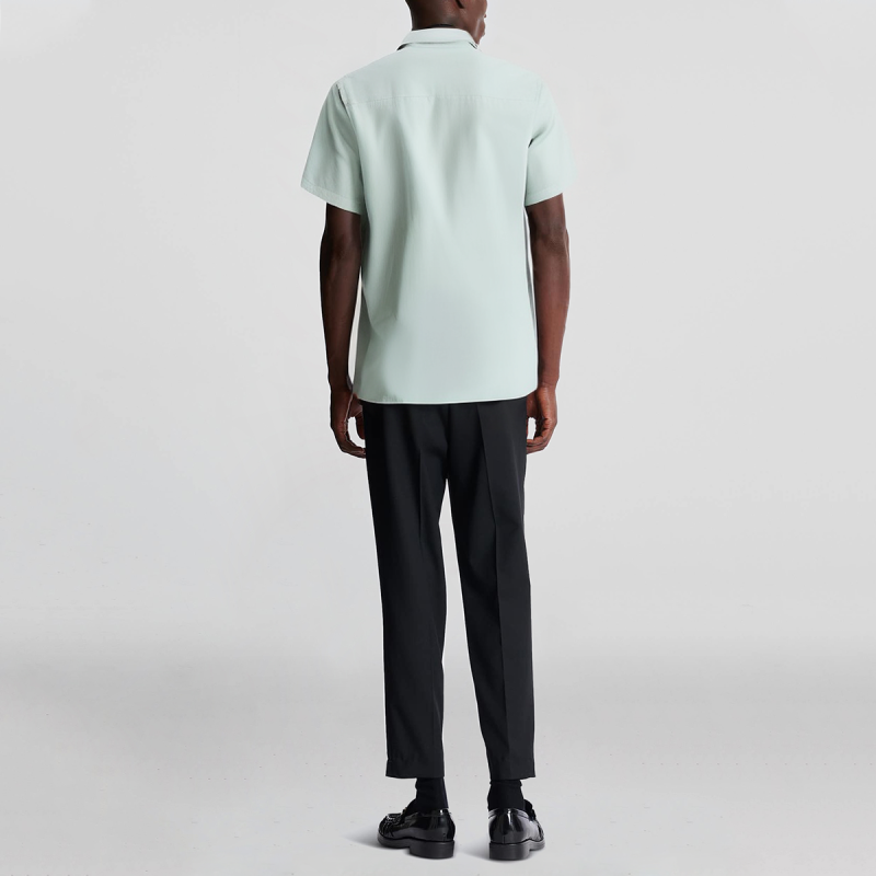 Men's UV Protected Lightweight Breathable Ripstop Short Sleeve Button Down Fishing Shirt - Image 2